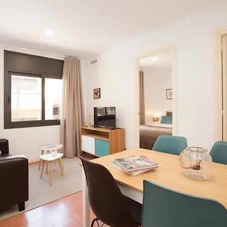 Click&Flat Europa Fira Apartments لوسبيتاليت دي يوبريغات المظهر الخارجي الصورة
