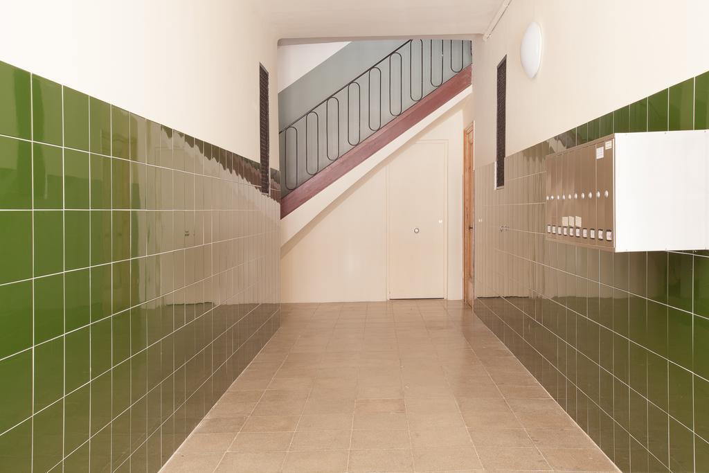 Click&Flat Europa Fira Apartments لوسبيتاليت دي يوبريغات المظهر الخارجي الصورة